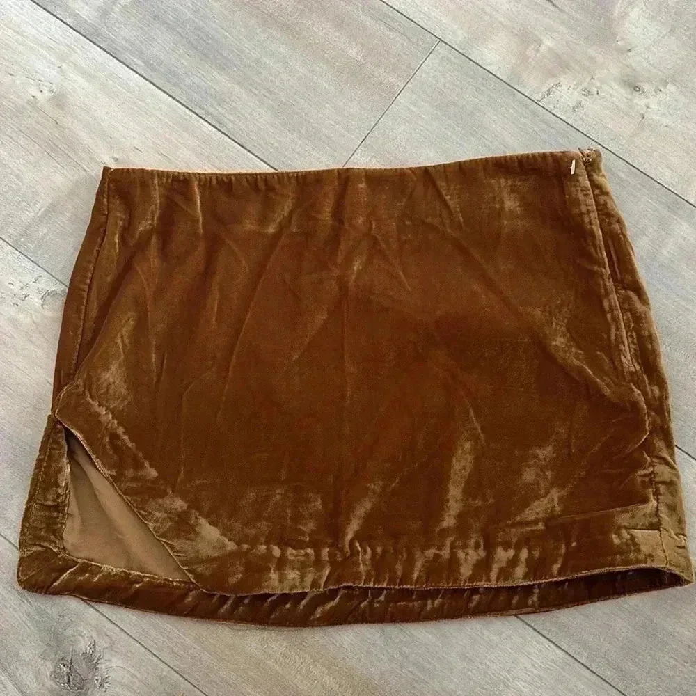 NEW Free People Annalise Velvet Mini Skirt Gold Burnt Orange Sz 2